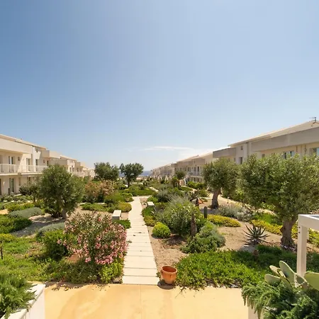 Guesthost - Borgo 84 - Angolo Sul Mare דירה